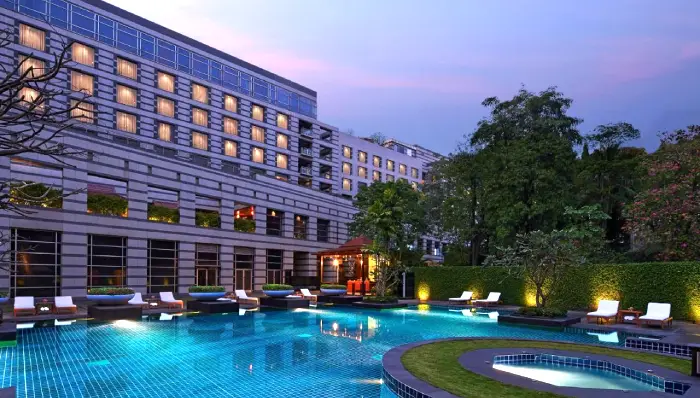Mumbai Hotel Escorts in Grand Hyatt Mumbai Hotel & Residences