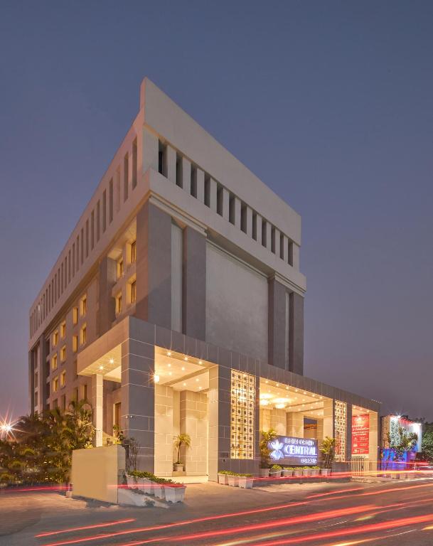 Royal Orchid Central Grazia